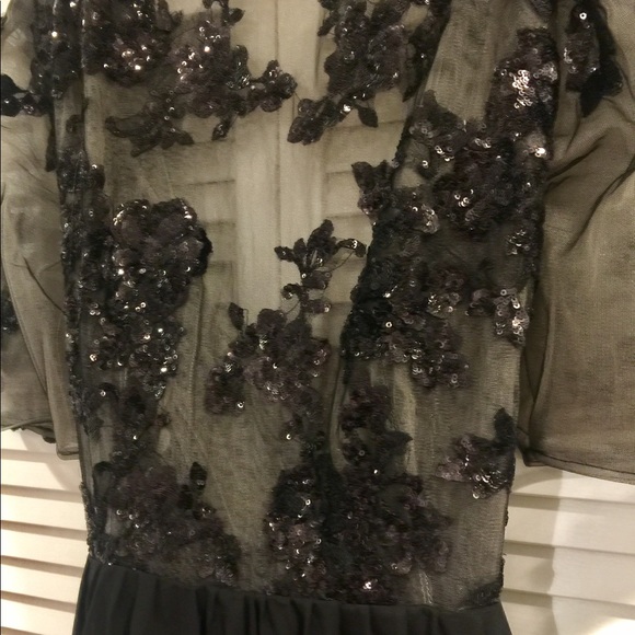 Black Ball Gown with high slit - Picture 3 of 3